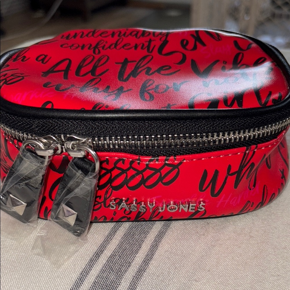 Sassy Jones cosmetic pouch